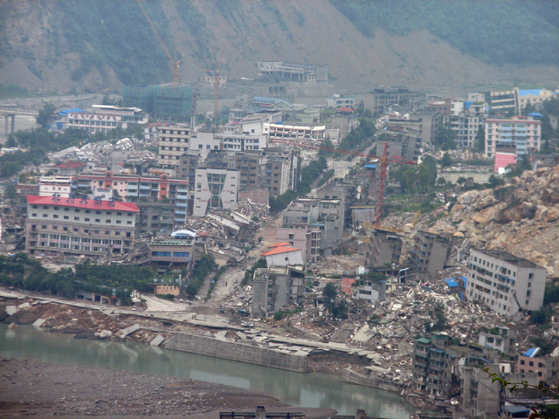Illustration for article titled China's brand-new abandoned cities could be dystopian movie sets